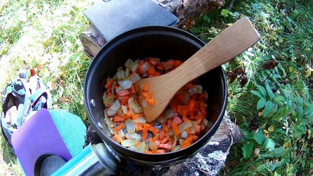 Осенний Лес/Готовка в Котелке/Autumn Forest / Cooking In A Pot...
