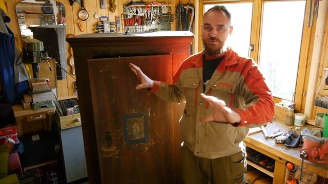 Необычный Шкаф! Aussteuerschrank смотреть онлайн