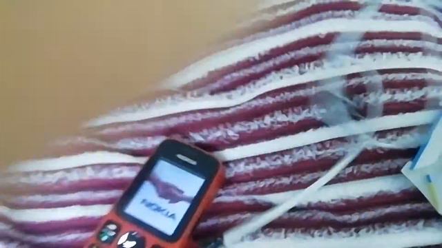Подарил брату телефон реакция смотреть онлайн