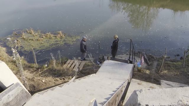 Житель села Чита Зуфар Саляхутдинов благоустроил родник, который сам и обнаружил на берегу р. Меша. смотреть онлайн