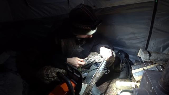 Нашли 56 метров рельсовой стали. Два дня в железном лесу. Порвали сани в клочья! смотреть онлайн