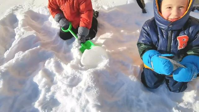 Зимние ИГРЫ в археолога | Веселые моменты среди нас зимой