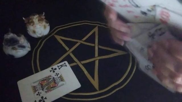 ОТ♣️КОРОЛЯ , К♥️ ДАМЕ ,БУДУТ КАКИЕ ТО ДЕЙСТВИЯ,ЕСЛИ ОНИ НЕ ОБЩАЮТСЯ .... смотреть онлайн