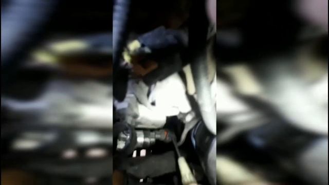 Замена регулятора давления топлива. смотреть онлайн