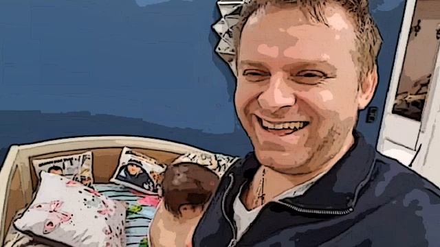 Самвел Адамян с Мамкой ржут с комментов и обси.ают всех - дружнота!, а мы ... смотреть онлайн