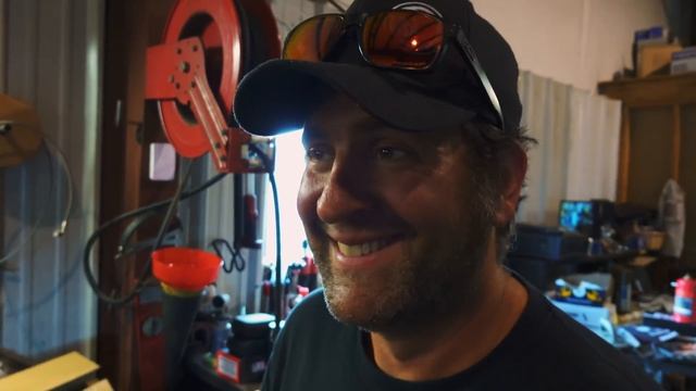 New Exhaust Is So Loud! смотреть онлайн