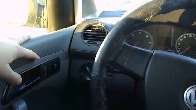 Знакомимся vw caddy 2007 "РАБОЧАЯ ЛОШАДКА" смотреть онлайн