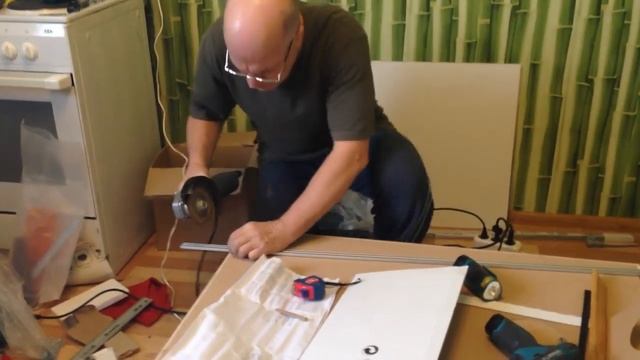 Сборка кухни IKEA и установка барной стойки смотреть онлайн