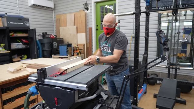 Best Small Table Saw? SawStop vs DeWalt Compact Table Saws смотреть онлайн