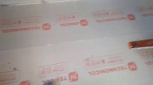 Укладка утеплителя под теплый пол.