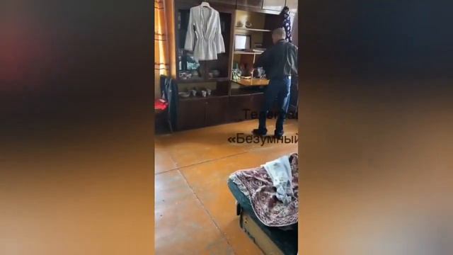 Олег монгол забыли кто у кого дома БЕЗУМНЫЙ ПАША ИРИШКА ЧИКИ ПИКИ! смотреть онлайн