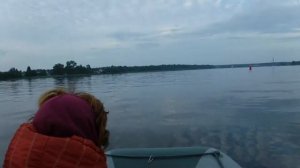 Ракета РЛ 330 17г.в под 9,8 против течения с загрузкой 180 кг