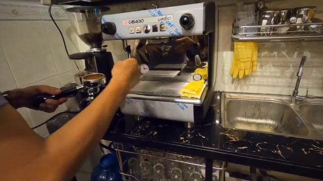 Mở quán cafe pha máy với máy pha cafe chuyên nghiệp #Casadio #Undici A1 HC600 - Khởi Nghiệp Cafe смотреть онлайн