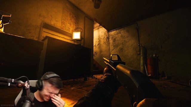 Tarkov flashlights are BROKEN смотреть онлайн