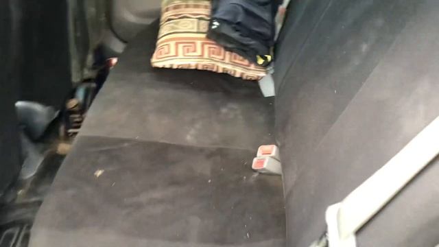 Муравейник в автомобиле смотреть онлайн