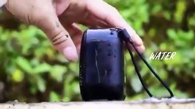 MIFA - caixa de som portátil sem fio Bluetooth à prova d'água, suporte SD смотреть онлайн