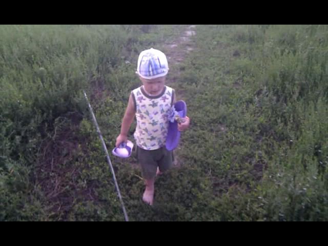 Егор в мамкиных шлепках смотреть онлайн