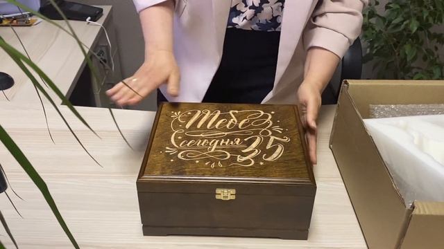 Бокалы для вина ручной работы Роза в подарочной шкатулке.Распаковка. смотреть онлайн