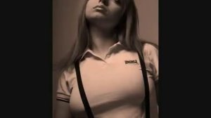 Skinhead Girl Warrior (Les Vilains)