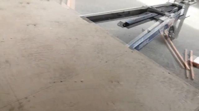 Строим дом на колесах кемпер день 5. Окончено изготовление пола для моего кемпера.