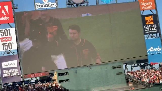 J.D Davis Walk Off Home Run First Pitch Oracle Park 7/29/23! смотреть онлайн