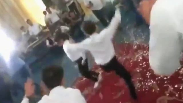 УЗБЕКСКИЙ ТАНЕЦ ЯНГИ смотреть онлайн