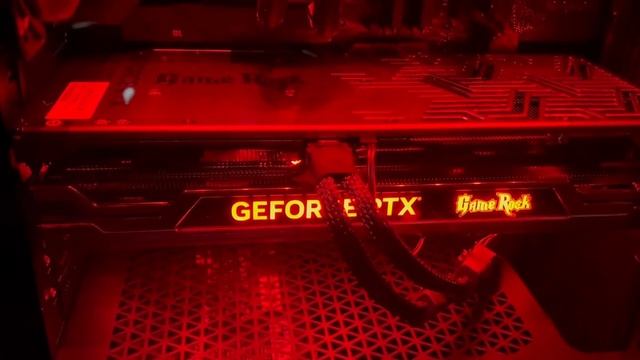Шум работы Видеокарты Palit GeForce RTX 4070 Ti GameRock смотреть онлайн