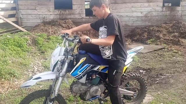 как правильно заводить питбайк (Redmi 6 A) смотреть онлайн