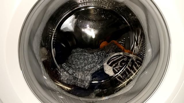 Experiment - T-shirts - in a Washing Machine - full laundry смотреть онлайн