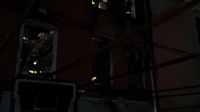 FDNY BOX 3038 ~ FDNY OPERATING FOR A 10-75 FIRE IN A PRIVATE DWELLING ON ROSEDALE AVENUE IN DA BRON смотреть онлайн
