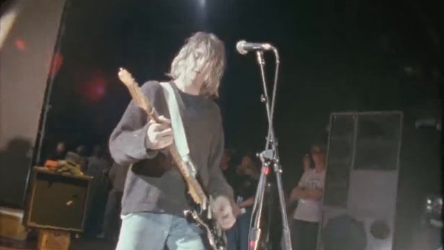 Nirvana Rape Me Live at the Paramount 1991 смотреть онлайн