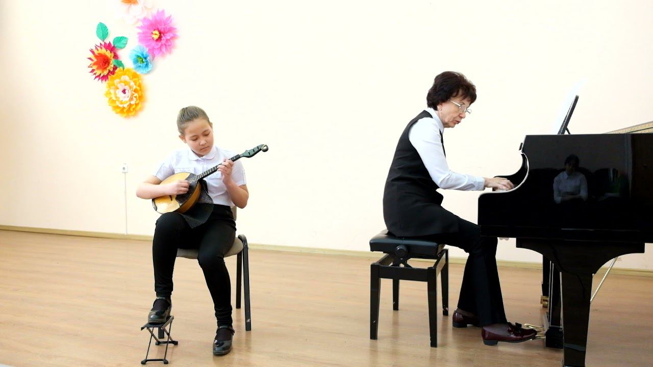 Вазетдинова Азалия, 2 класс,РНП - Вдоль да по речке(Ю.Давидовича), Дербенко-Поросята и серый волк. смотреть онлайн