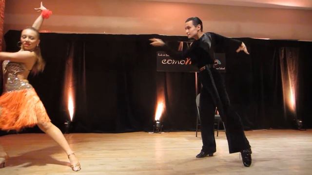 Alina & Maxim (Ballroom) at the Mango Madness night on December 3rd 2011 смотреть онлайн