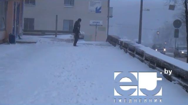 Минск завалило снегом смотреть онлайн
