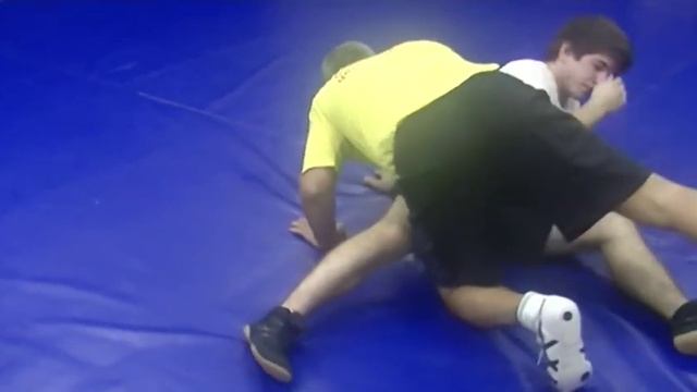 Приемы вольной борьбы.партер -грузить. Freestyle wrestling training (Nurali Aliev) смотреть онлайн