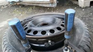 Самостоятельная замена или установка датчиков TPMS, датчиков давления в шинах