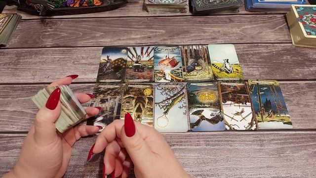 Я и Он: что будет в отношениях дальше? Онлайн гадание смотреть онлайн