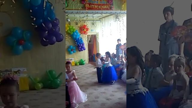 Харьковский вальс,выпускной садик 454,19.05.2016 смотреть онлайн