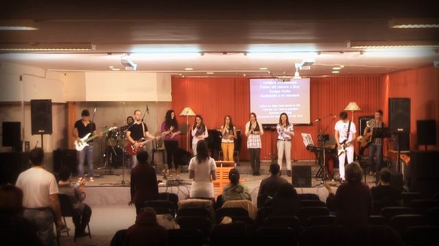 MPE Debreceni Élet Gyülekezete - 08-09 A mi Istenünk + Eljött hozzám (24 órás dics 2012) смотреть онлайн