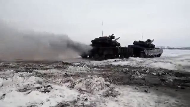 Как завести танк Т - 64 с толкача смотреть онлайн
