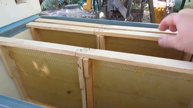 улей Кука, который становится все больше популярным среди пчеловодов - часть 2 - весенние работы смотреть онлайн