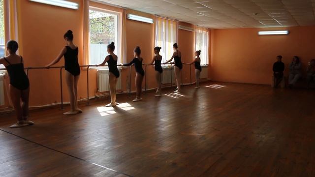 Комбинация Releve смотреть онлайн