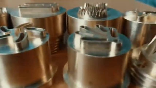 Латунные форсунки (фильеры, насадки) отсадочных машин для печенья. смотреть онлайн