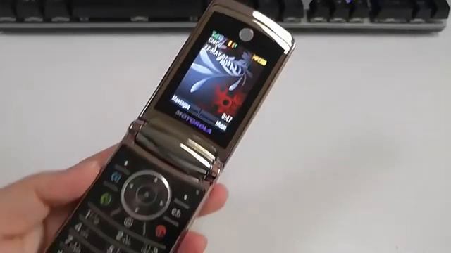 Motorola Razr V3i 4g🌟New Motorola Feature Phone 2023 ?🌟New 4g feature phone смотреть онлайн