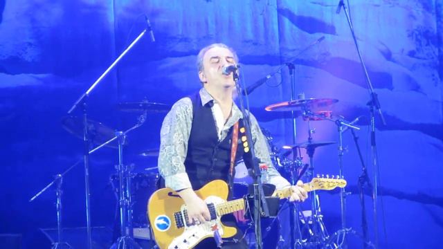 Чайф-Поплачь о нем/Одесса/14.04.2013 смотреть онлайн