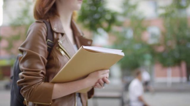 Дополнительные деньги на детей в Германии - Kinderzuschlag / Выплаты на детей в Германии смотреть онлайн