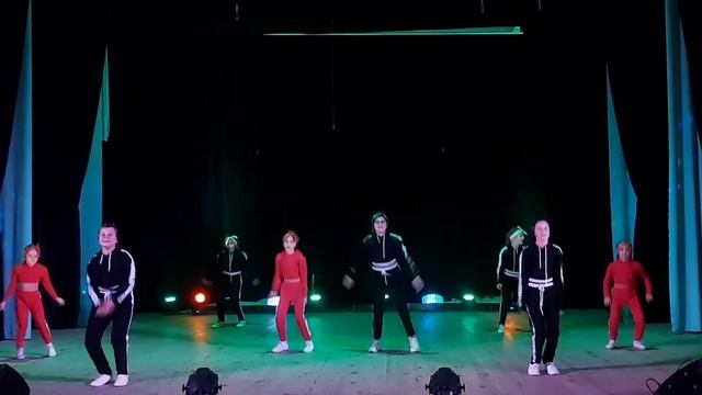 "Невгамовні" Студія сучасного танцю "GROW UP" смотреть онлайн