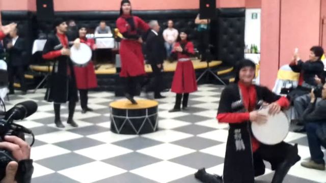 Адыгея-Танец на барабане. смотреть онлайн