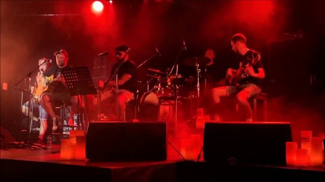 Руставели -Кричит- (акустическая версия Многоточие Band) смотреть онлайн