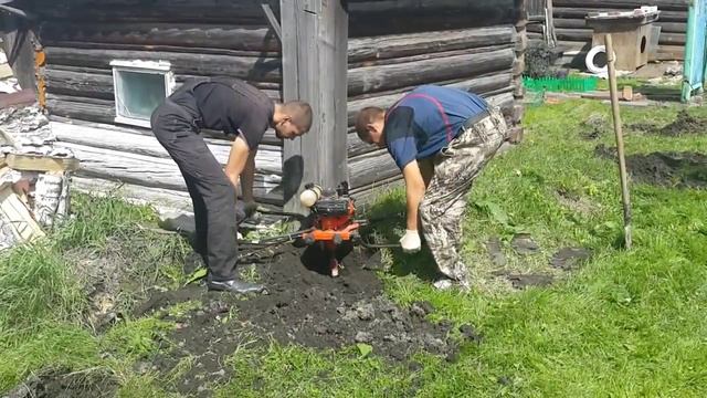 Мотобур Hitachi DA300E. Аренда бензобура в Борисов, Жодино, Крупках смотреть онлайн